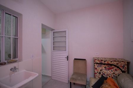 Casa para alugar com 70m², 1 quarto e sem vagaÁrea de Serviço