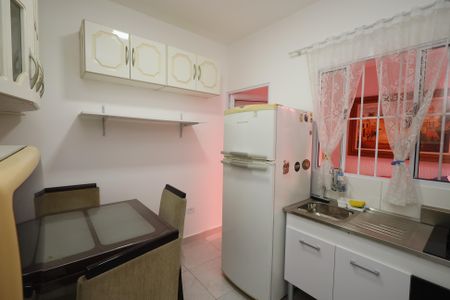 Casa para alugar com 70m², 1 quarto e sem vagaCozinha 