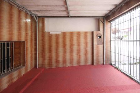 Casa à venda com 125m², 2 quartos e 2 vagas Casa à venda com 125m², 2 quartos e 2 vagasGaragem