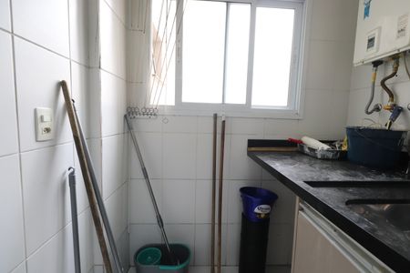 Apartamento para alugar com 64m², 3 quartos e 1 vagaÁrea de Serviço