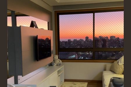 Sala de apartamento à venda com 3 quartos, 80m² em Vila Jardim, Porto Alegre