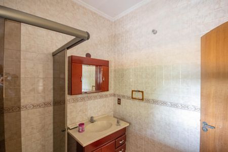 Casa para alugar com 230m², 4 quartos e 2 vagas Casa para alugar com 230m², 4 quartos e 2 vagasBanheiro