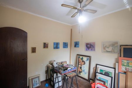 Casa para alugar com 230m², 4 quartos e 2 vagas Casa para alugar com 230m², 4 quartos e 2 vagasQuarto 2