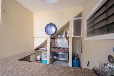 Casa para alugar com 230m², 4 quartos e 2 vagas Casa para alugar com 230m², 4 quartos e 2 vagasDespensa