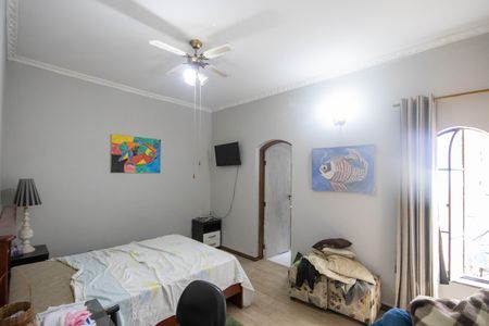 Casa para alugar com 230m², 4 quartos e 2 vagas Casa para alugar com 230m², 4 quartos e 2 vagasSuíte 2