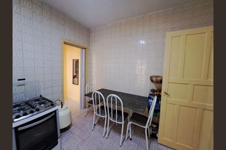 Casa à venda com 120m², 3 quartos e 2 vagasCozinha