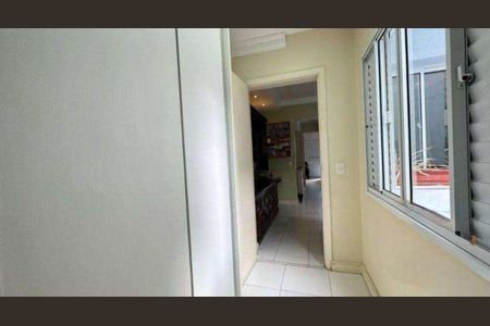 Corredor de casa à venda com 3 quartos, 220m² em Vila Nova Conceição, São Paulo