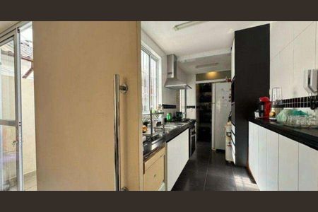 Cozinha de casa à venda com 3 quartos, 220m² em Vila Nova Conceição, São Paulo