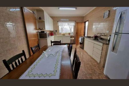 Cozinha de casa à venda com 3 quartos, 240m² em Siciliano, São Paulo