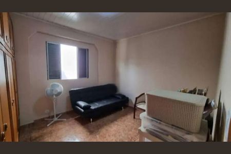 Casa à venda com 240m², 3 quartos e 2 vagasQuarto