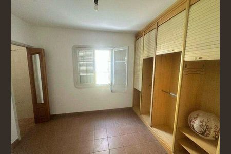 Quarto de casa à venda com 3 quartos, 240m² em Lapa, São Paulo