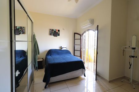 Casa à venda com 450m², 4 quartos e 6 vagasQuarto 1