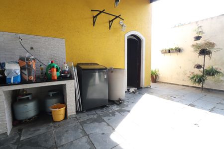 Casa à venda com 450m², 4 quartos e 6 vagasÁrea de Serviço