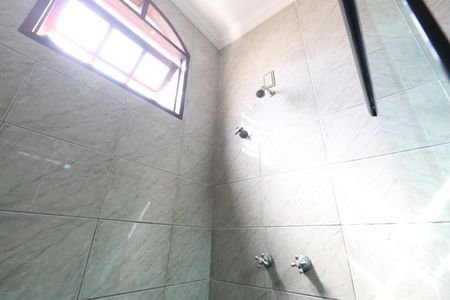 Casa à venda com 450m², 4 quartos e 6 vagasBanheiro Social