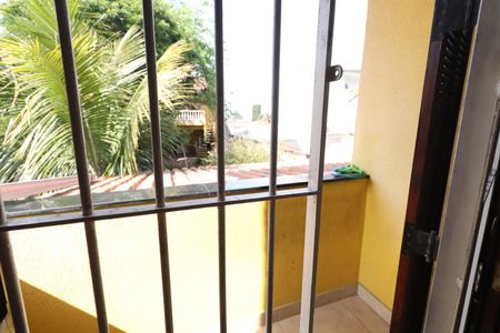 Casa à venda com 450m², 4 quartos e 6 vagasSacada do Quarto 1