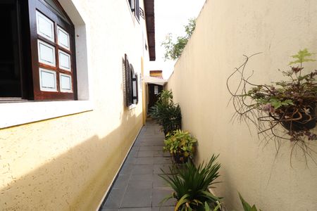 Casa à venda com 450m², 4 quartos e 6 vagasCorredor