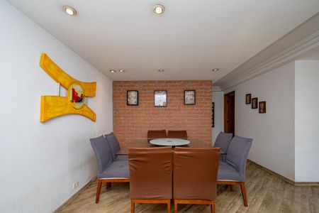 Sala de apartamento à venda com 3 quartos, 80m² em Vila Campestre, São Paulo