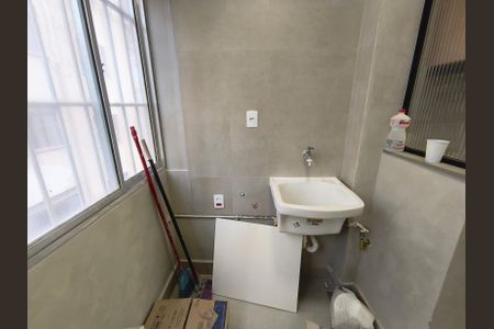 Apartamento para alugar com 74m², 2 quartos e sem vagaÁrea de Serviço
