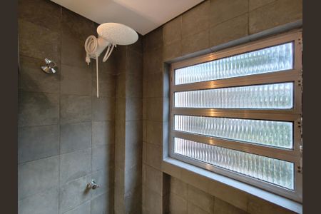 Apartamento para alugar com 74m², 2 quartos e sem vagaBanheiro Social