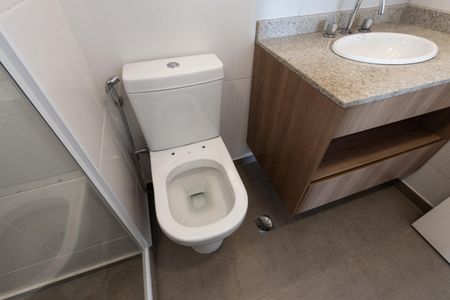 Apartamento à venda com 143m², 2 quartos e 2 vagas Apartamento à venda com 143m², 2 quartos e 2 vagasQuarto 1 - Banheiro 2 da Suite