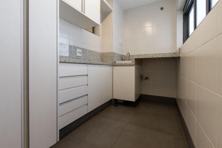 Apartamento à venda com 143m², 2 quartos e 2 vagas Apartamento à venda com 143m², 2 quartos e 2 vagasÁrea de Serviço