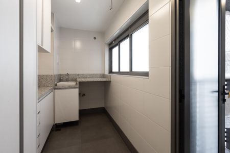 Apartamento à venda com 143m², 2 quartos e 2 vagas Apartamento à venda com 143m², 2 quartos e 2 vagasÁrea de Serviço