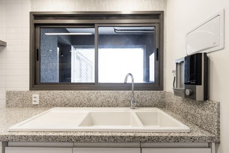 Apartamento à venda com 143m², 2 quartos e 2 vagas Apartamento à venda com 143m², 2 quartos e 2 vagasCozinha