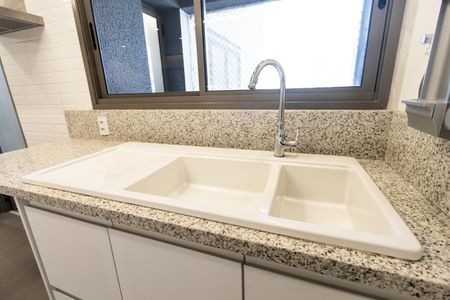 Apartamento à venda com 143m², 2 quartos e 2 vagas Apartamento à venda com 143m², 2 quartos e 2 vagasCozinha