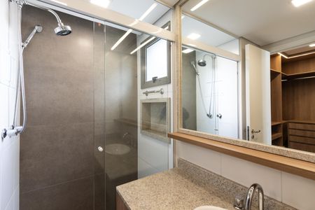 Apartamento à venda com 143m², 2 quartos e 2 vagas Apartamento à venda com 143m², 2 quartos e 2 vagasQuarto 1 - Banheiro 1 da Suite
