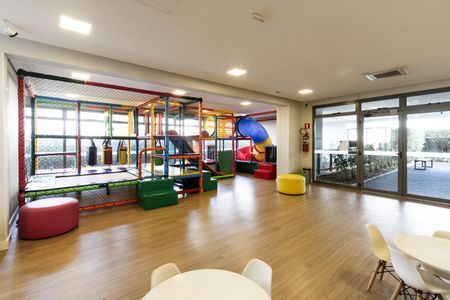 Apartamento à venda com 143m², 2 quartos e 2 vagas Apartamento à venda com 143m², 2 quartos e 2 vagasBrinquedoteca