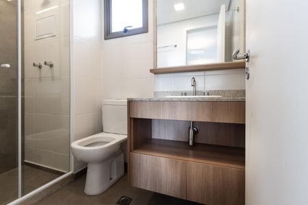 Apartamento à venda com 143m², 2 quartos e 2 vagas Apartamento à venda com 143m², 2 quartos e 2 vagasQuarto 1 - Banheiro 2 da Suite