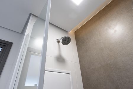 Apartamento à venda com 143m², 2 quartos e 2 vagas Apartamento à venda com 143m², 2 quartos e 2 vagasQuarto 2 - Banheiro da Suite