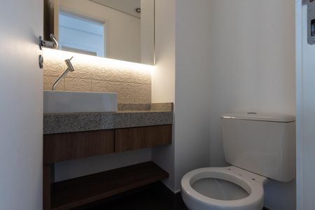 Apartamento à venda com 143m², 2 quartos e 2 vagas Apartamento à venda com 143m², 2 quartos e 2 vagasLavabo