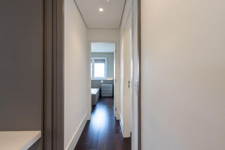 Apartamento à venda com 143m², 2 quartos e 2 vagas Apartamento à venda com 143m², 2 quartos e 2 vagasCorredor