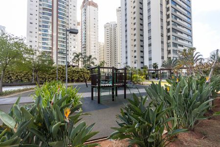 Apartamento à venda com 143m², 2 quartos e 2 vagas Apartamento à venda com 143m², 2 quartos e 2 vagasPlayground