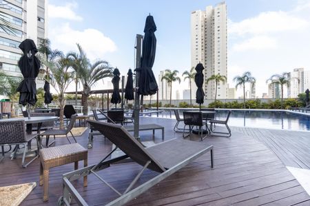 Apartamento à venda com 143m², 2 quartos e 2 vagas Apartamento à venda com 143m², 2 quartos e 2 vagasPisicna