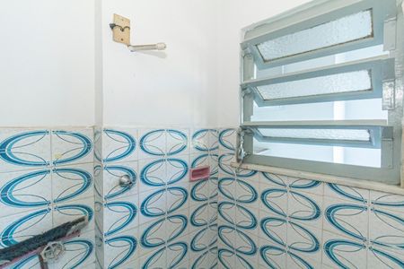 Apartamento para alugar com 75m², 2 quartos e sem vaga Apartamento para alugar com 75m², 2 quartos e sem vagaBanheiro de Serviço