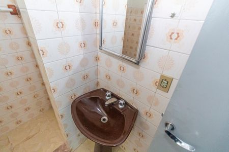 Apartamento para alugar com 75m², 2 quartos e sem vaga Apartamento para alugar com 75m², 2 quartos e sem vagaBanheiro