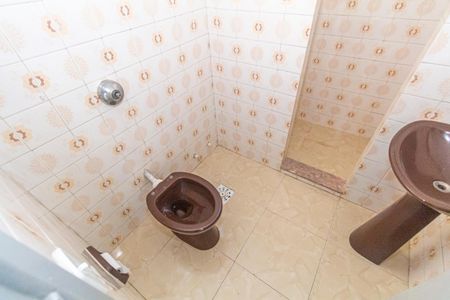 Apartamento para alugar com 75m², 2 quartos e sem vaga Apartamento para alugar com 75m², 2 quartos e sem vagaBanheiro
