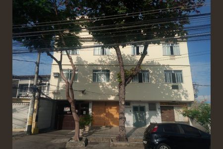 Apartamento para alugar com 75m², 2 quartos e sem vaga Apartamento para alugar com 75m², 2 quartos e sem vagaFachada