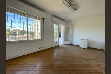 Casa à venda com 4 quartos, 420m² em Pacaembu, São Paulo