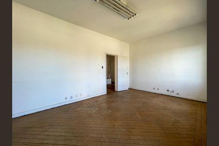 Casa à venda com 420m², 4 quartos e 4 vagas