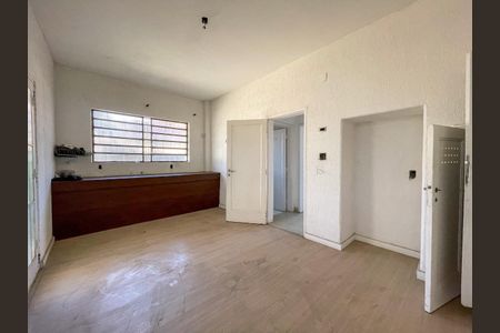 Casa à venda com 4 quartos, 420m² em Pacaembu, São Paulo