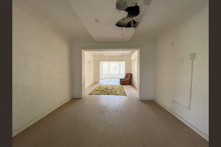 Casa à venda com 420m², 4 quartos e 4 vagas