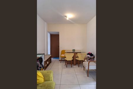 Apartamento à venda com 60m², 2 quartos e 1 vagaSala