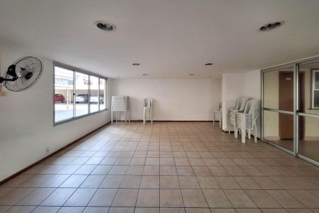 Apartamento à venda com 60m², 2 quartos e 1 vagaÁrea comum