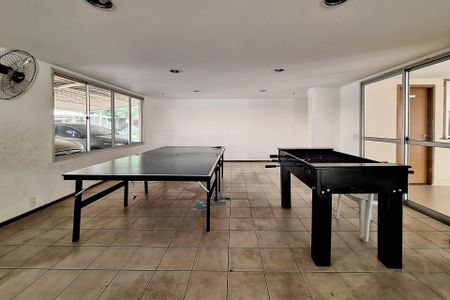 Apartamento à venda com 60m², 2 quartos e 1 vagaÁrea comum