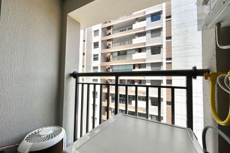 Apartamento à venda com 29m², 1 quarto e sem vagaVaranda