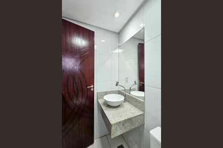Casa para alugar com 107m², 3 quartos e 1 vagaBanheiro do Quarto