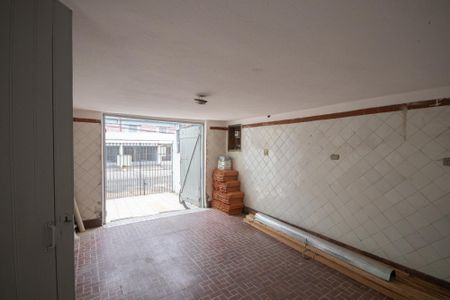 Casa à venda com 130m², 3 quartos e 3 vagas Casa à venda com 130m², 3 quartos e 3 vagasGaragem